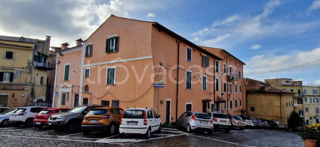 appartamento in vendita a Genzano di Roma