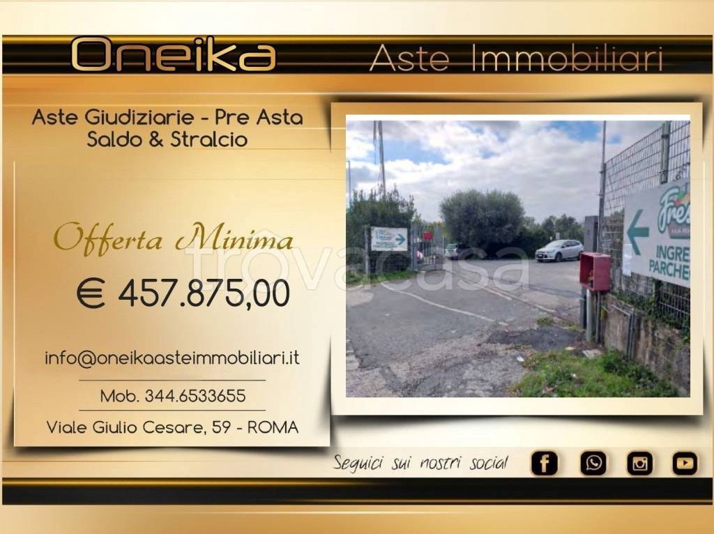 locale commerciale in vendita a Genzano di Roma