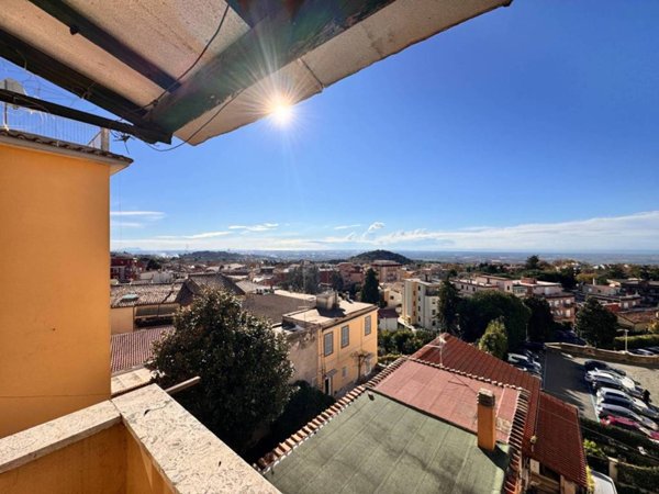 appartamento in vendita a Genzano di Roma