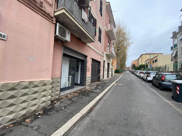 negozio in vendita a Genzano di Roma
