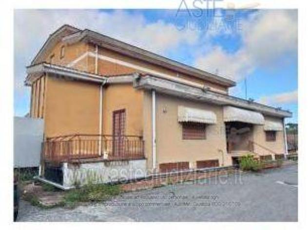 ufficio in vendita a Genzano di Roma