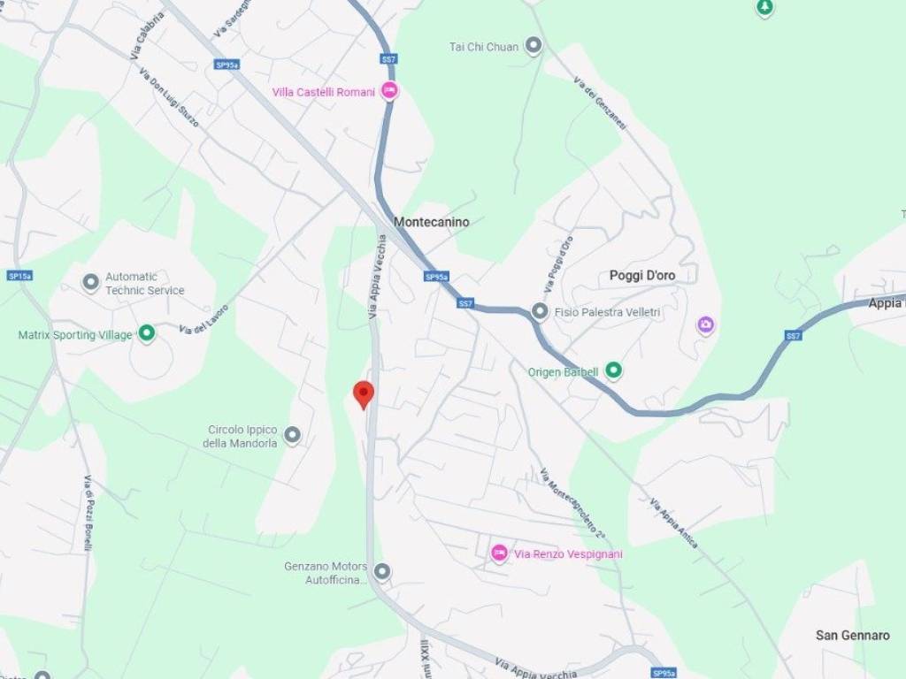 locale commerciale in vendita a Genzano di Roma