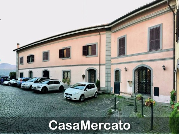 appartamento in vendita a Genzano di Roma