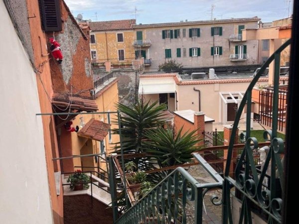 appartamento in vendita a Genzano di Roma