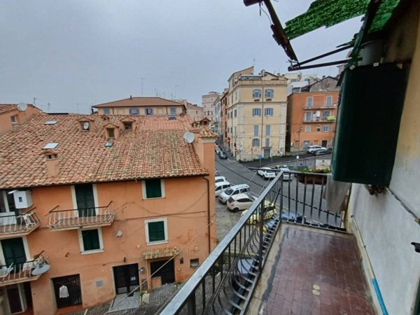 appartamento in vendita a Genzano di Roma
