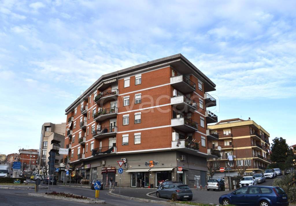 appartamento in vendita a Genzano di Roma