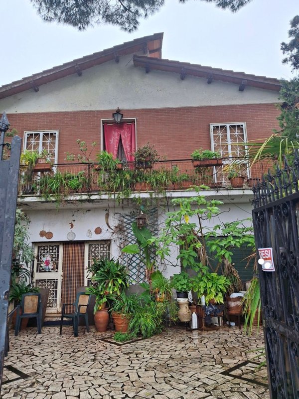 appartamento in vendita a Genzano di Roma