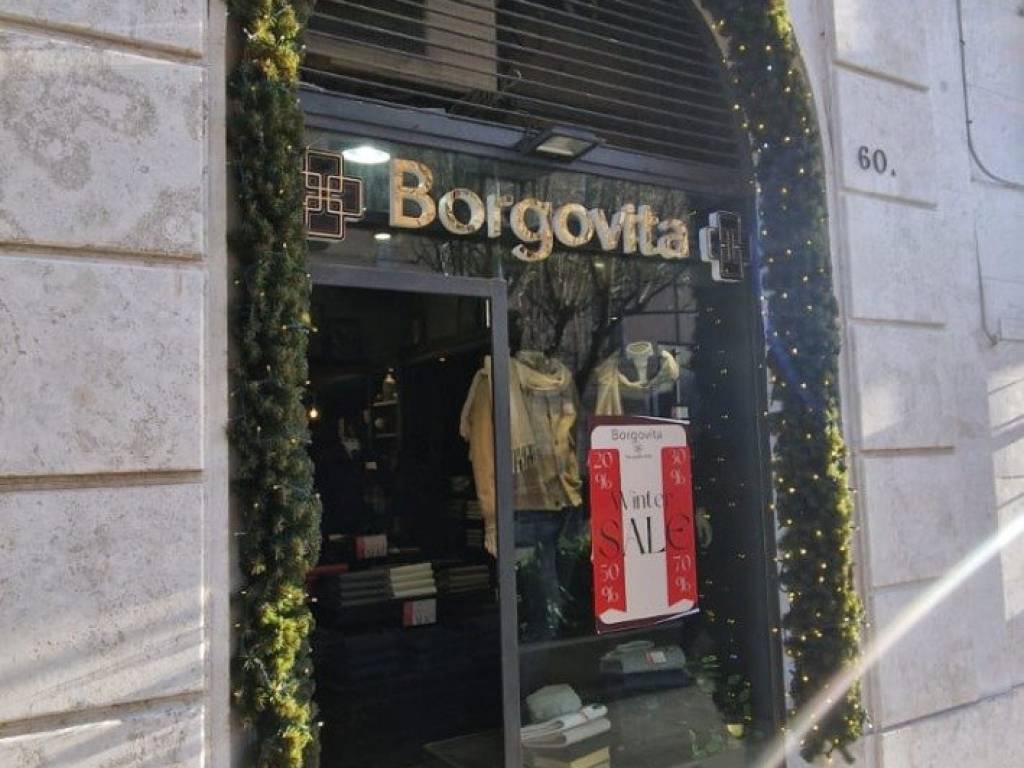 negozio in vendita a Genzano di Roma