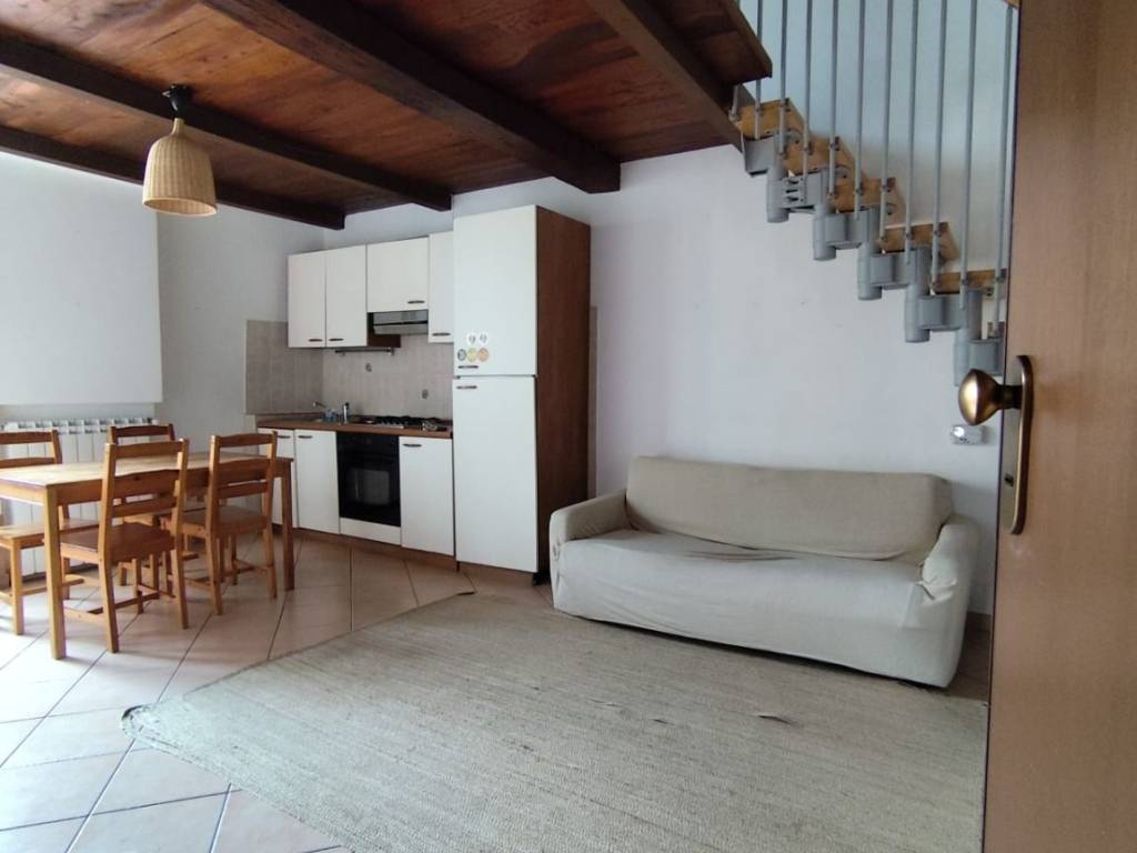 appartamento in vendita a Genzano di Roma