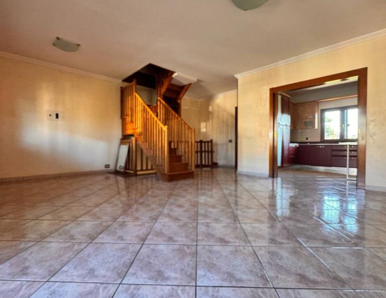 casa indipendente in vendita a Genzano di Roma