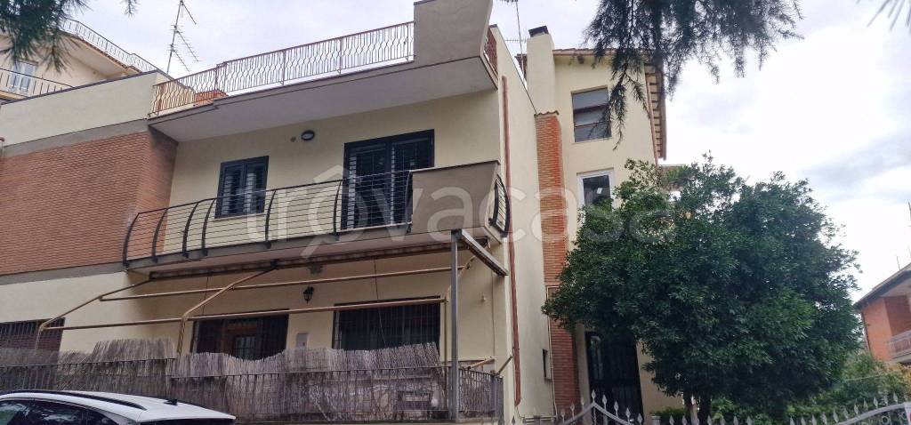 appartamento in vendita a Genzano di Roma