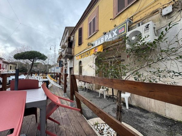 negozio in vendita a Genzano di Roma