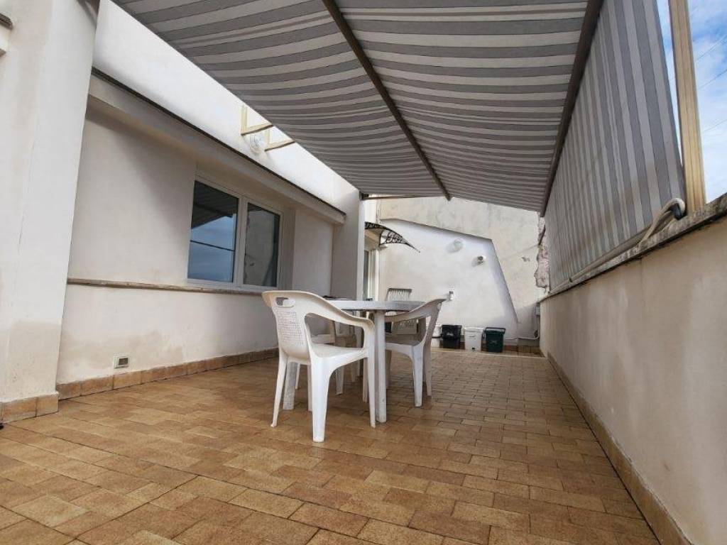 appartamento in vendita a Genzano di Roma in zona Landi