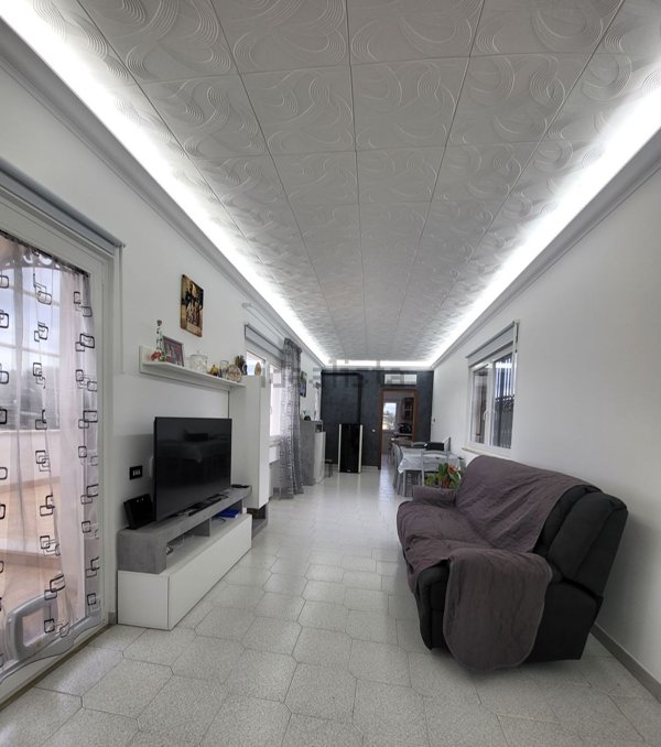 appartamento in vendita a Genzano di Roma in zona Landi