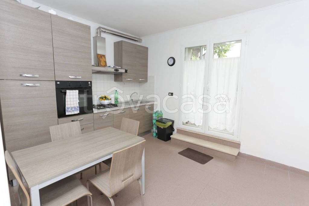 appartamento in vendita a Genzano di Roma