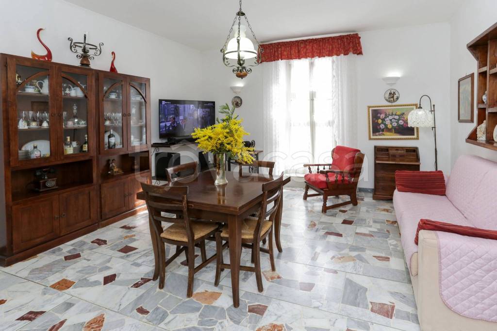 appartamento in vendita a Genzano di Roma