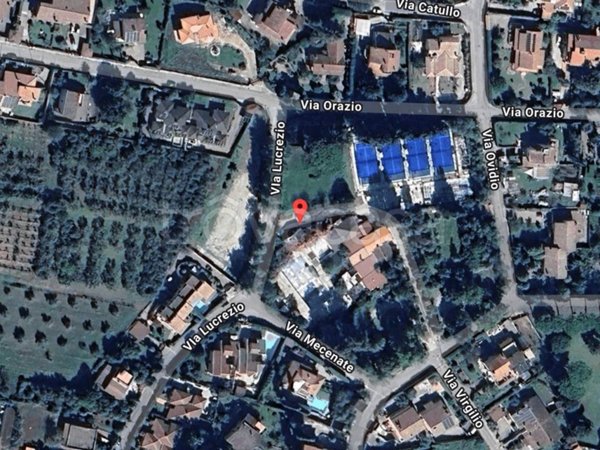 negozio in vendita a Genzano di Roma