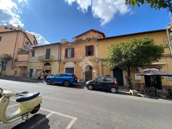 appartamento in vendita a Genzano di Roma