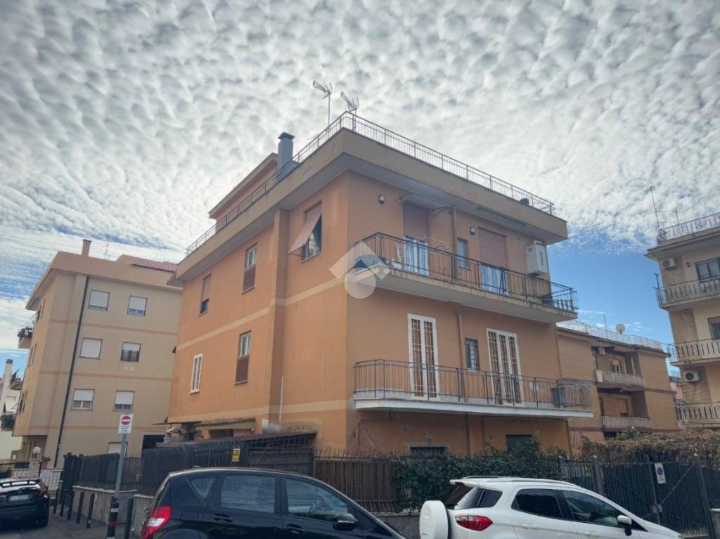 appartamento in vendita a Genzano di Roma