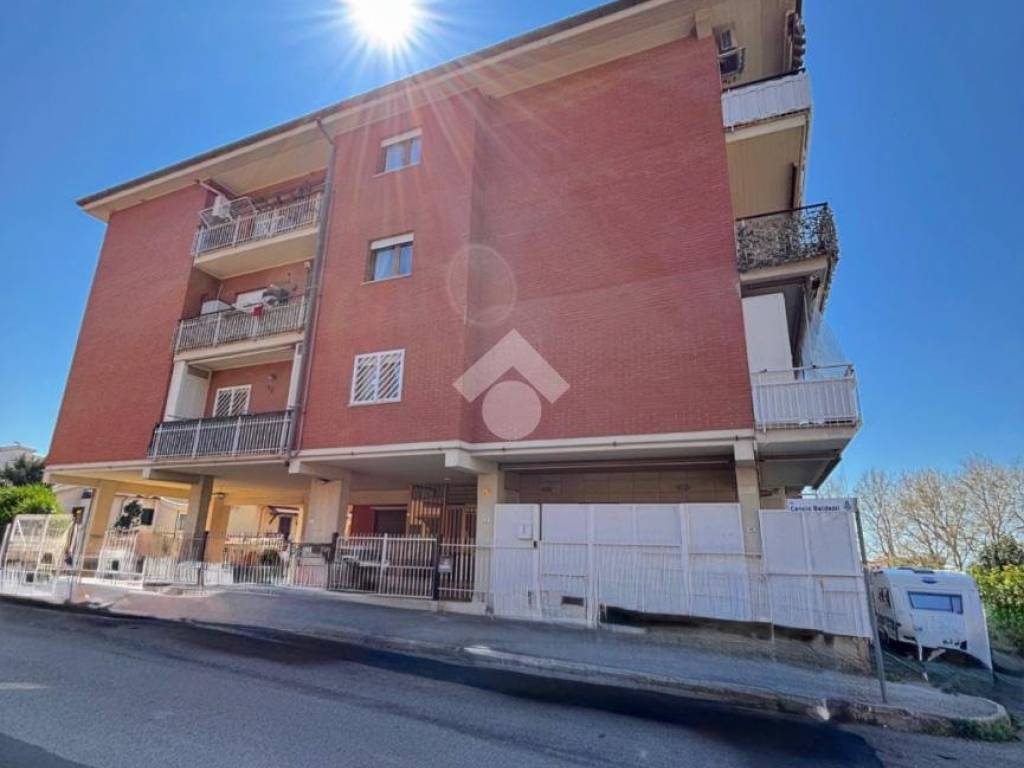 appartamento in vendita a Genzano di Roma