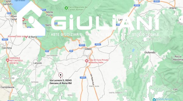 negozio in vendita a Genzano di Roma in zona Colle di Cicerone