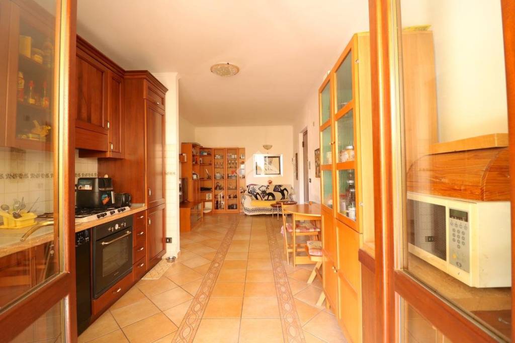 appartamento in vendita a Genzano di Roma
