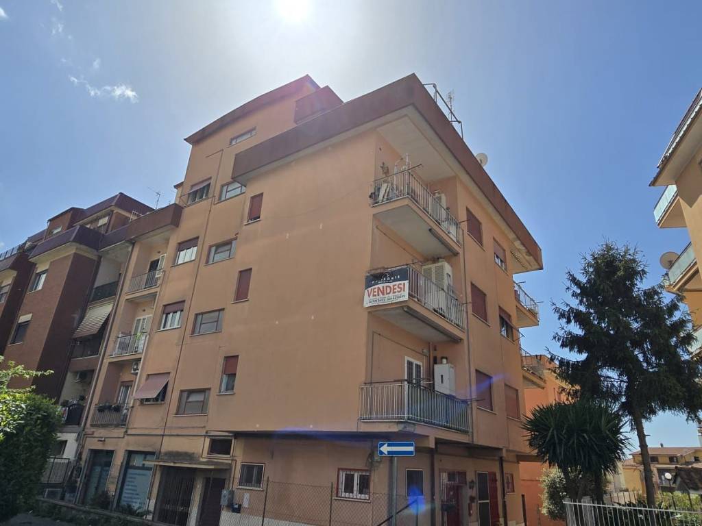 appartamento in vendita a Genzano di Roma