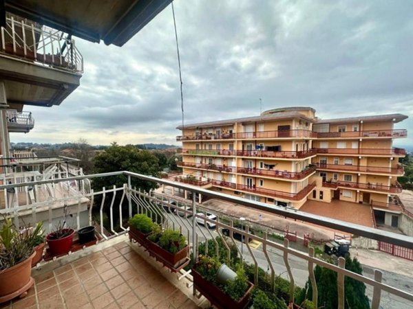 appartamento in vendita a Genzano di Roma