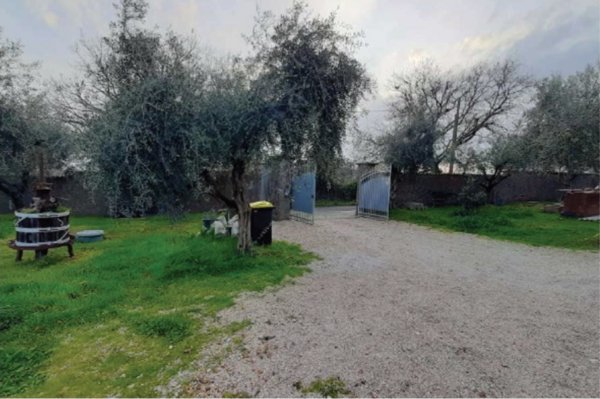casa indipendente in vendita a Genzano di Roma
