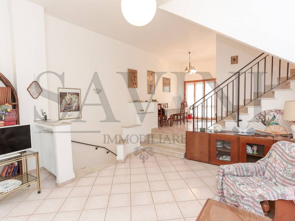 casa indipendente in vendita a Genzano di Roma