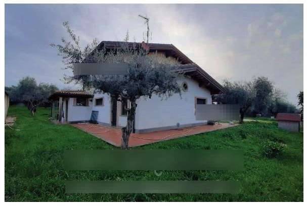 casa indipendente in vendita a Genzano di Roma