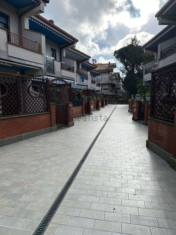 appartamento in vendita a Genzano di Roma