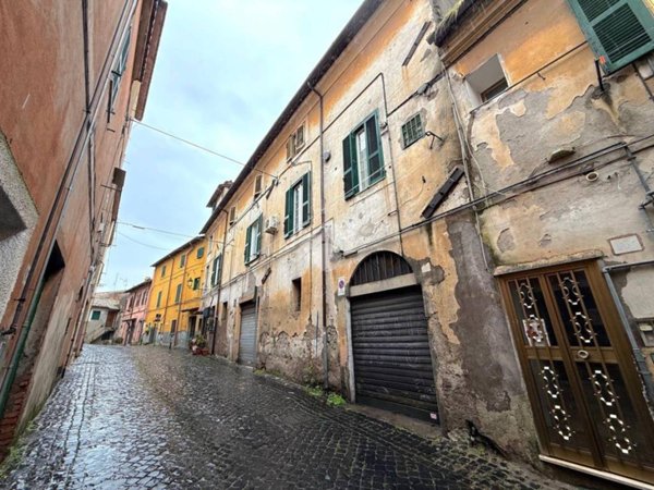 appartamento in vendita a Genzano di Roma