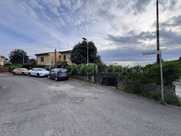 casa indipendente in vendita a Genzano di Roma
