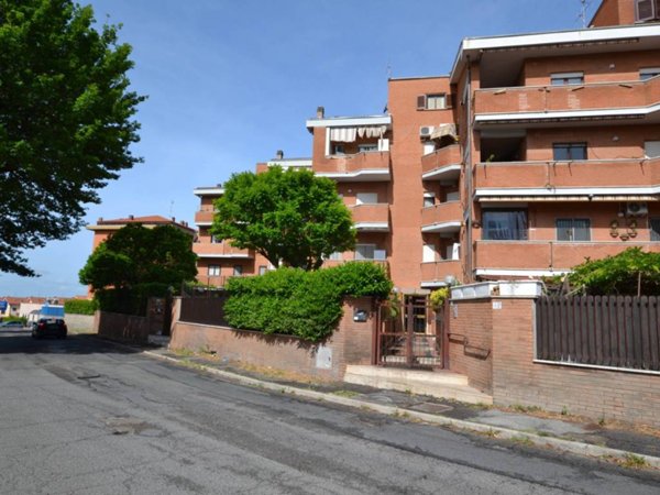 appartamento in vendita a Genzano di Roma