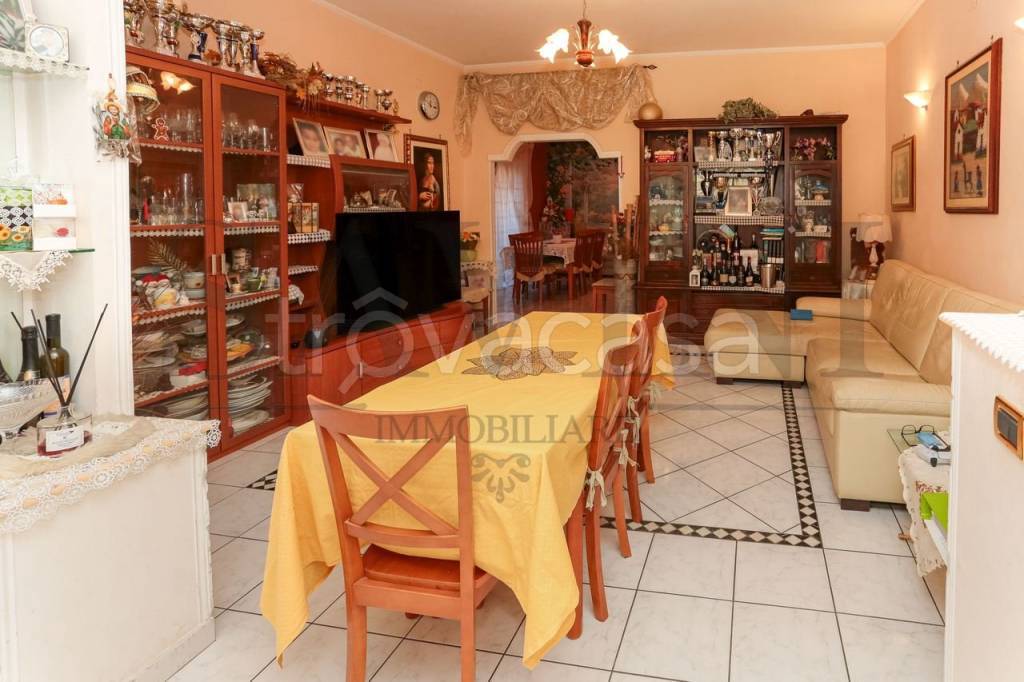 appartamento in vendita a Genzano di Roma