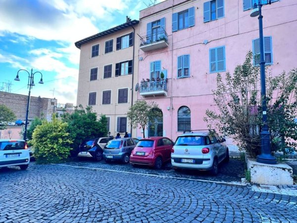 appartamento in vendita a Genzano di Roma