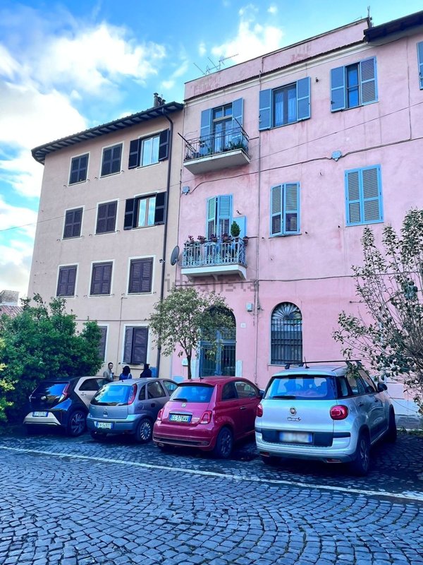 appartamento in vendita a Genzano di Roma