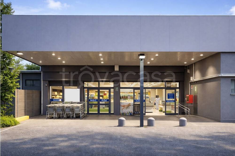 negozio in vendita a Genzano di Roma