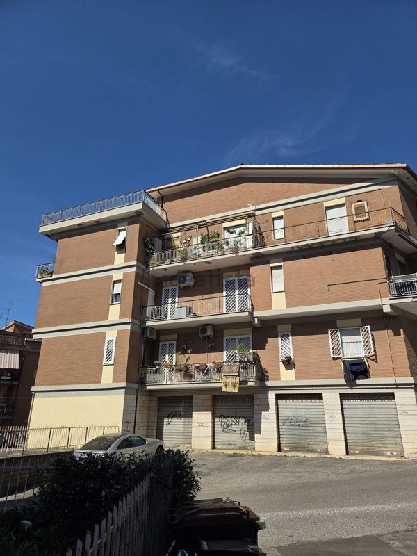 appartamento in vendita a Genzano di Roma