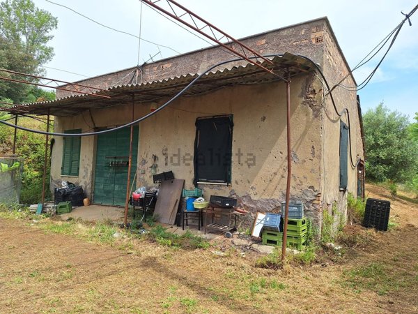 casa indipendente in vendita a Genzano di Roma