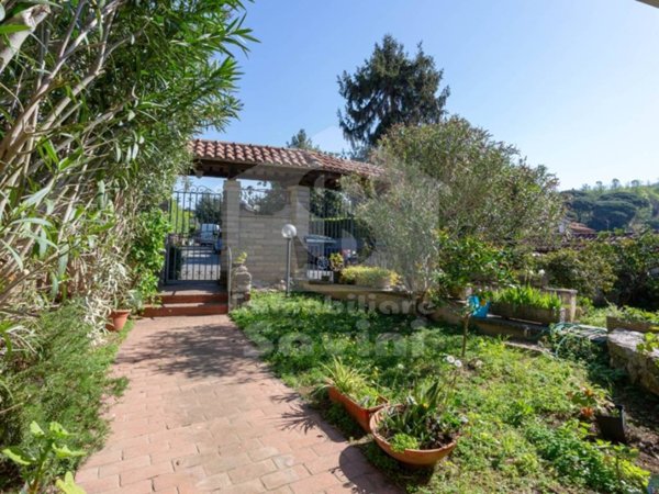 casa indipendente in vendita a Genzano di Roma