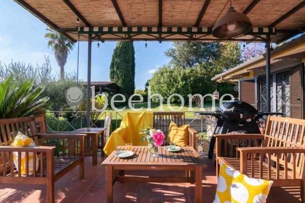 casa indipendente in vendita a Genzano di Roma