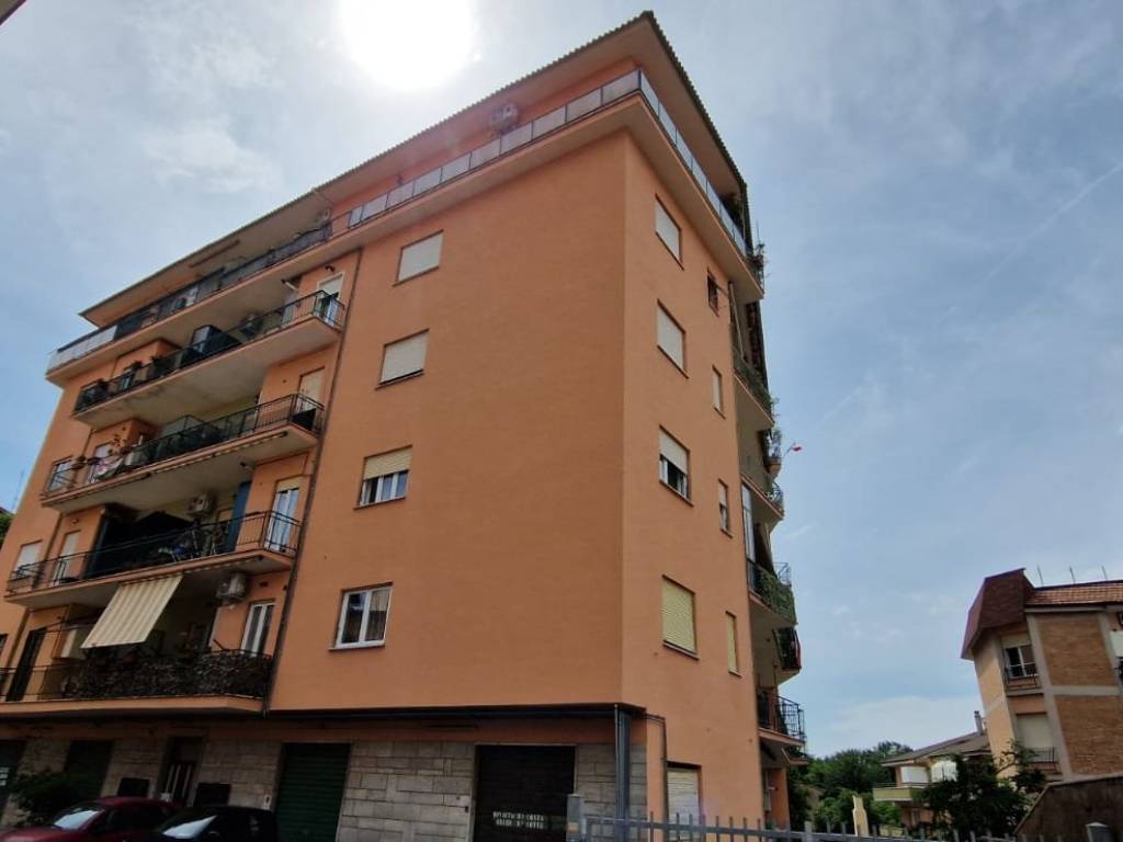 appartamento in vendita a Genzano di Roma