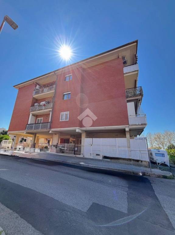 appartamento in vendita a Genzano di Roma
