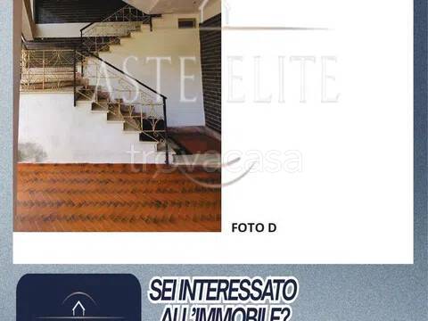 appartamento in vendita a Genzano di Roma in zona Landi
