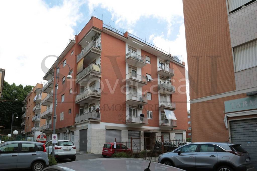 appartamento in vendita a Genzano di Roma