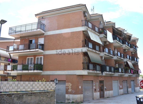 appartamento in vendita a Genzano di Roma