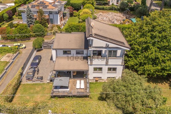 casa indipendente in vendita a Genzano di Roma