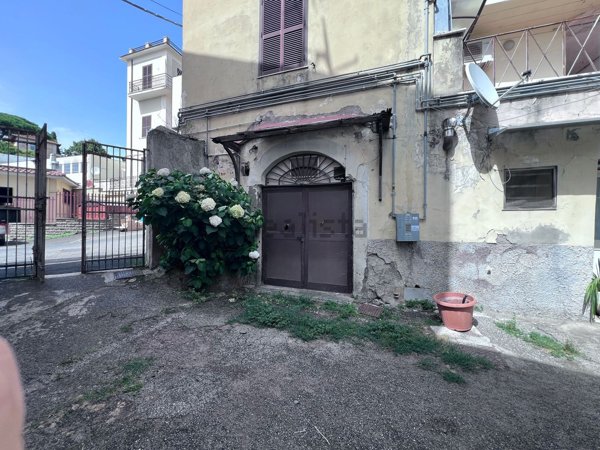 casa semindipendente in vendita a Genzano di Roma